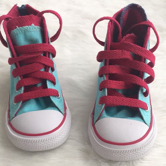 ❌ SOLD | Toddler Converse All Star Hi ChuckTaylor - Picture 4 of 8